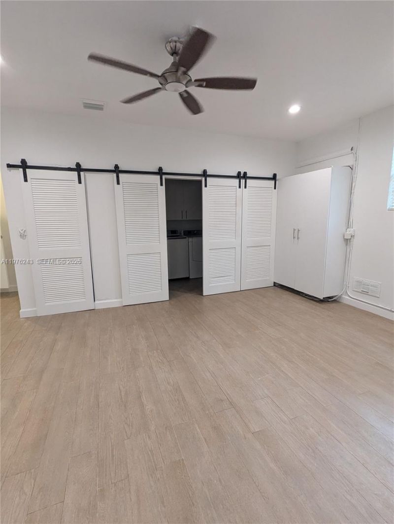 5920 Maynada St, Unit 5920, Coral Gables, FL 33146 Photo