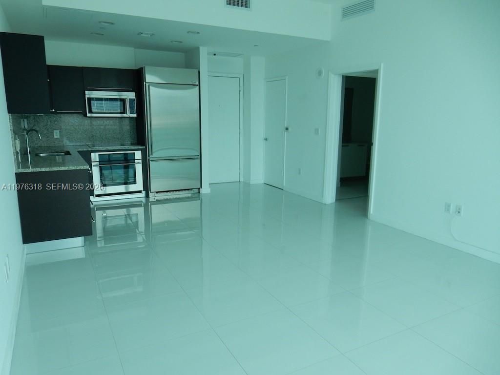 950 Brickell Bay Dr, Unit 4508, Miami, FL 33131 Photo