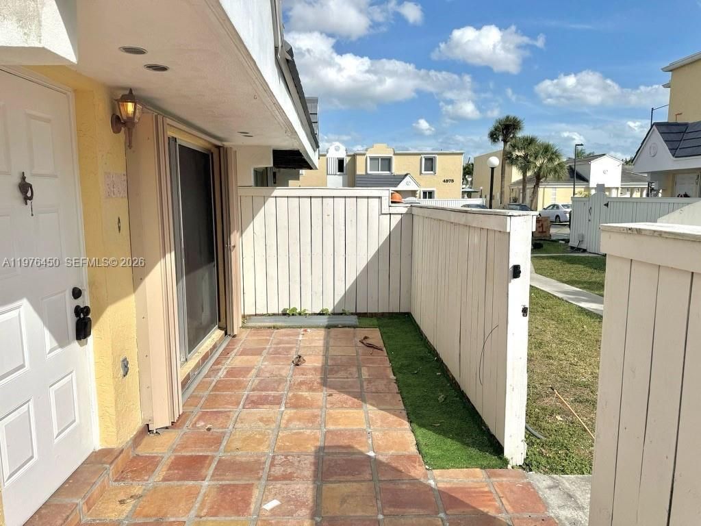 4580 SW 68th Ct Cir , Unit 162, Miami, FL 33155 Photo