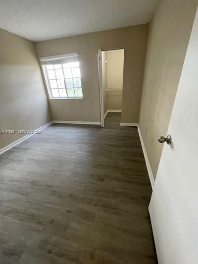 1733 Village Blvd , Unit 111, West Palm Beach, FL 33409 Photo