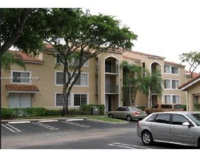 1733 Village Blvd , Unit 111, West Palm Beach, FL 33409 Photo