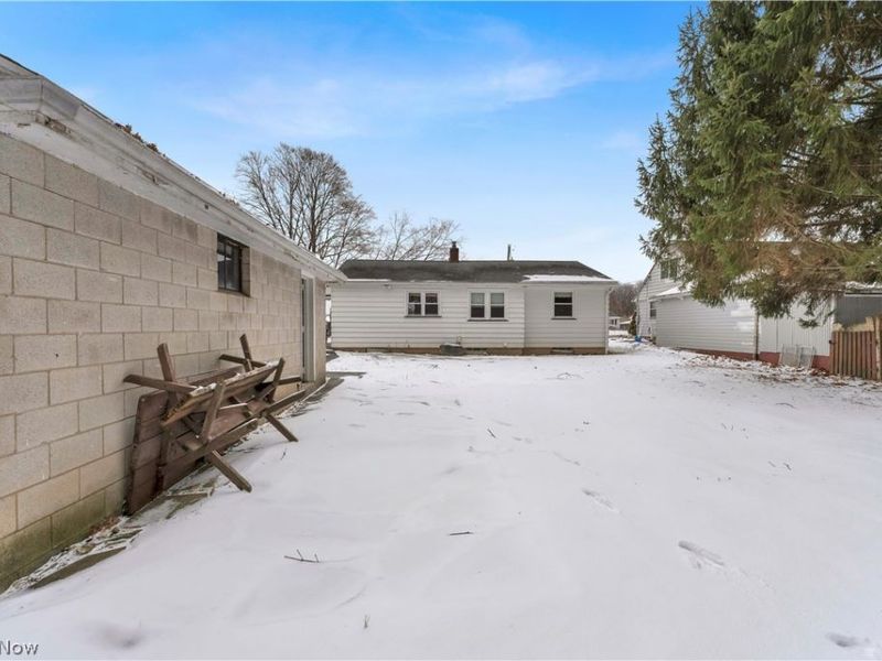 31 Eve Drive , Struthers, OH 44471 Photo 16