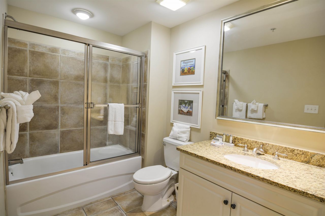 100 North Beach Blvd. Photo 25