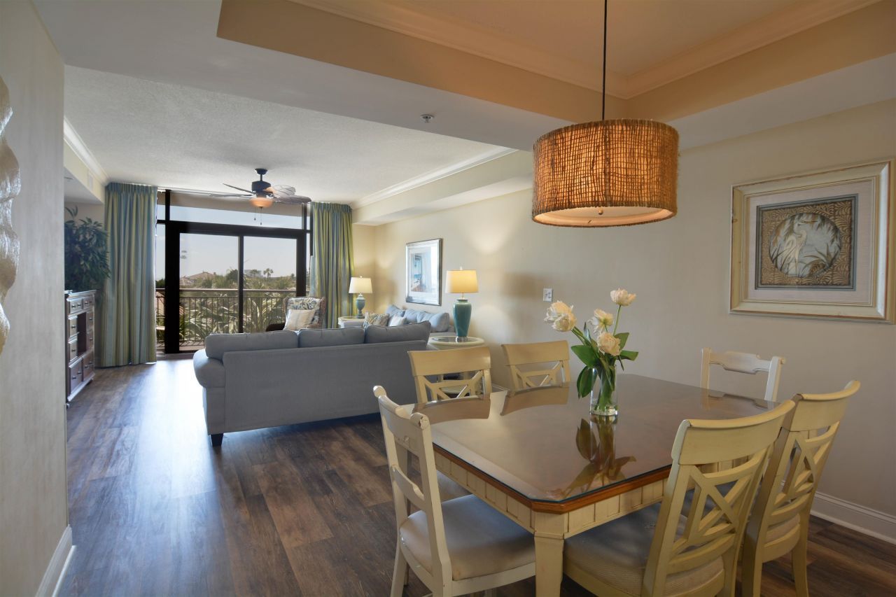 100 North Beach Blvd. Photo 7