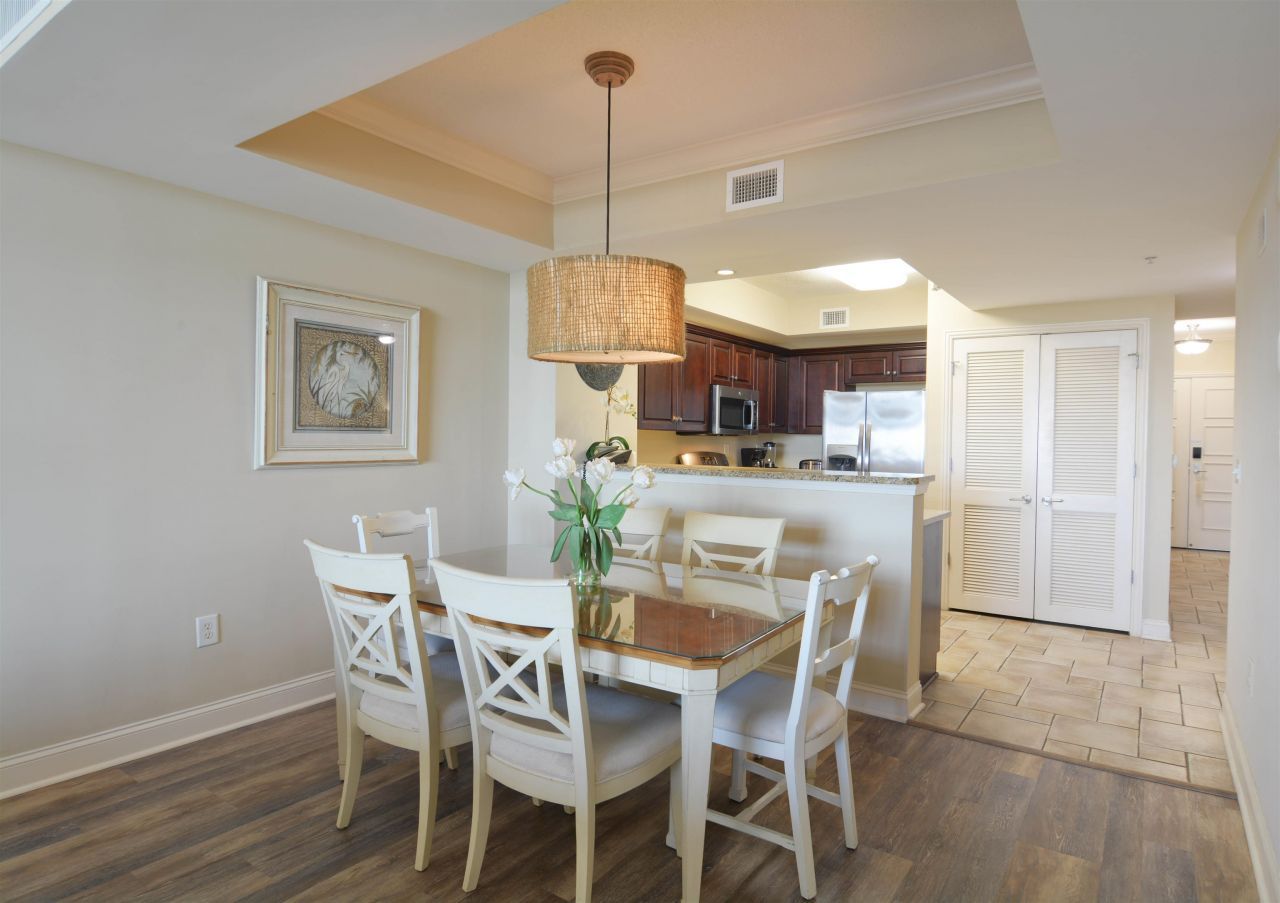 100 North Beach Blvd. Photo 8