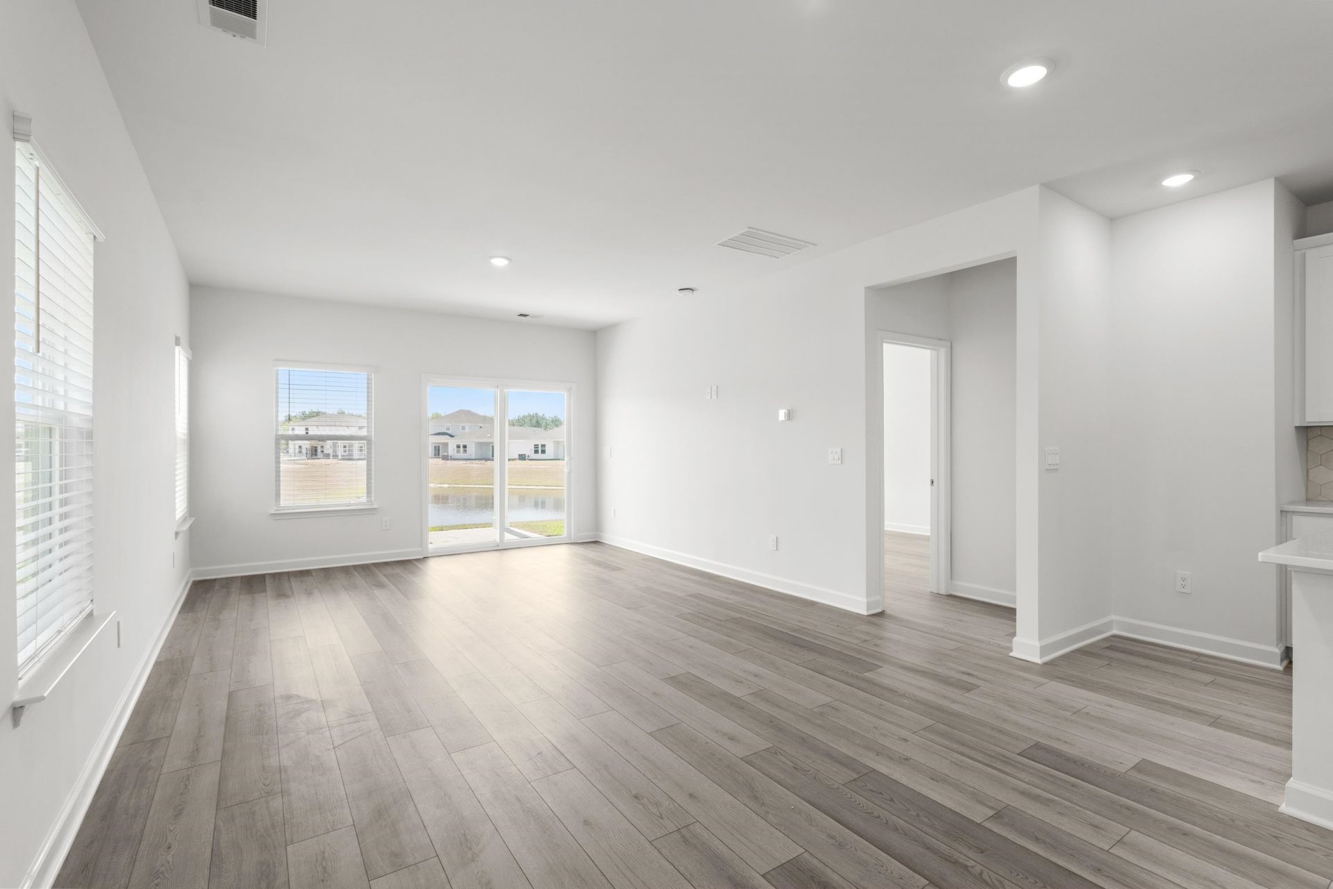 8217 Essence Dr. Photo 23