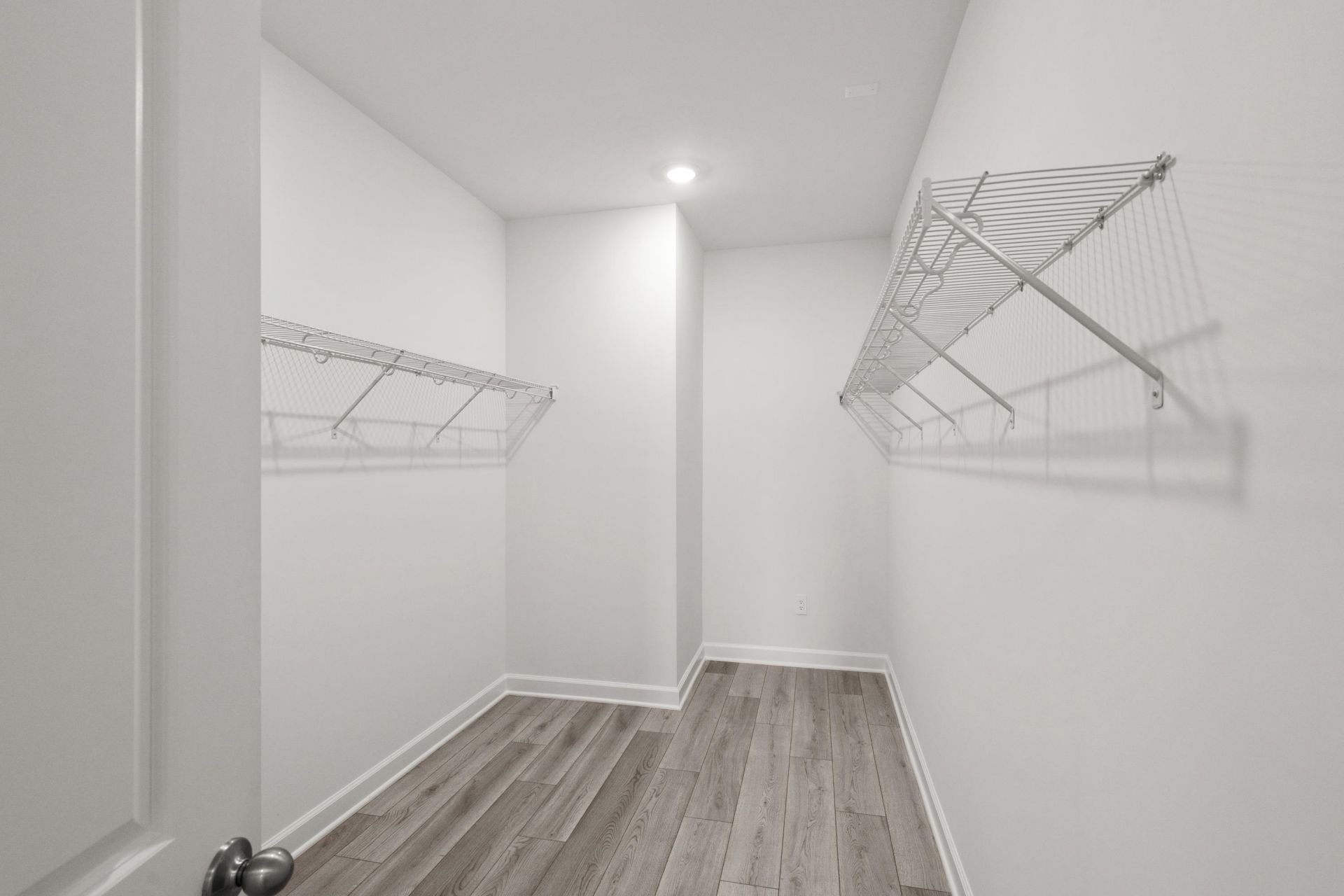 8217 Essence Dr. Photo 38