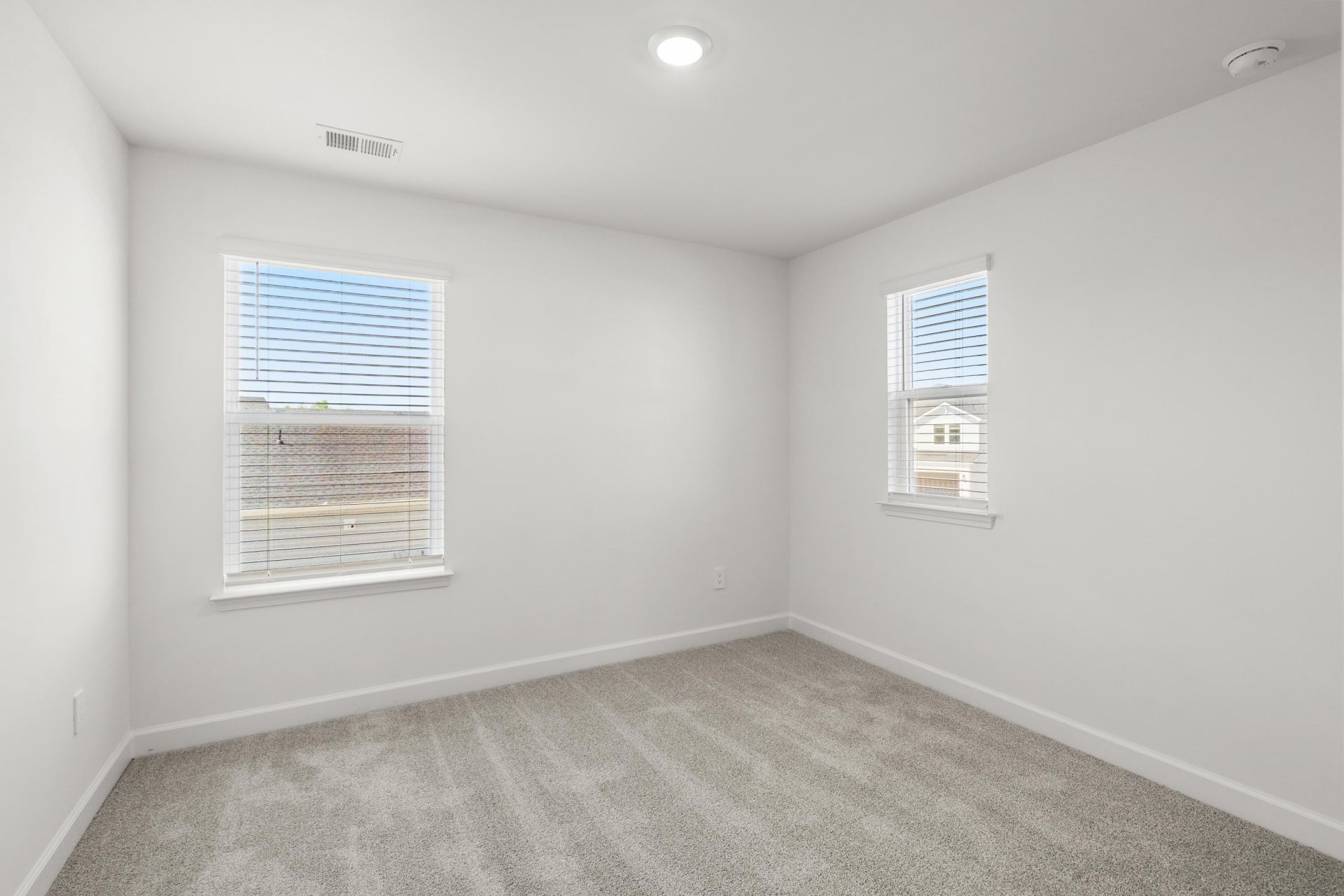 8217 Essence Dr. Photo 40