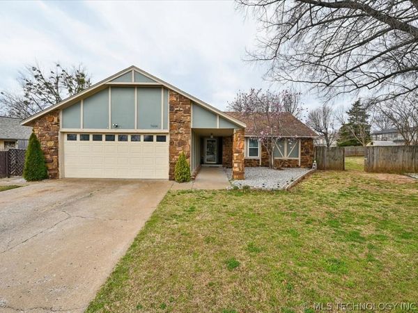 7606 Glenwood Circle, Broken Arrow, OK 74011