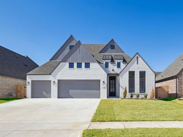 6716 S Gardenia Avenue , Broken Arrow, OK 74011