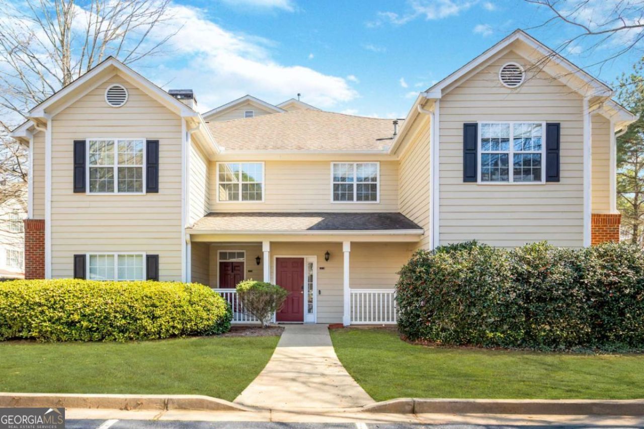 703 Spring Heights Lane Se, Smyrna, GA 30080 Main Photo