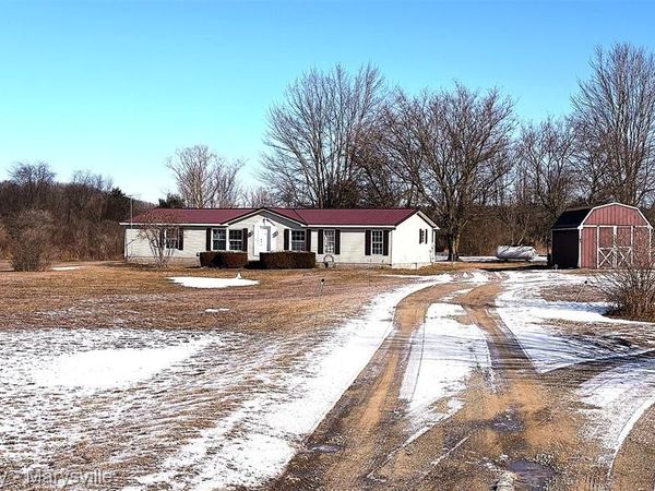 12622 Yale Road, Brockway Twp, MI 48097