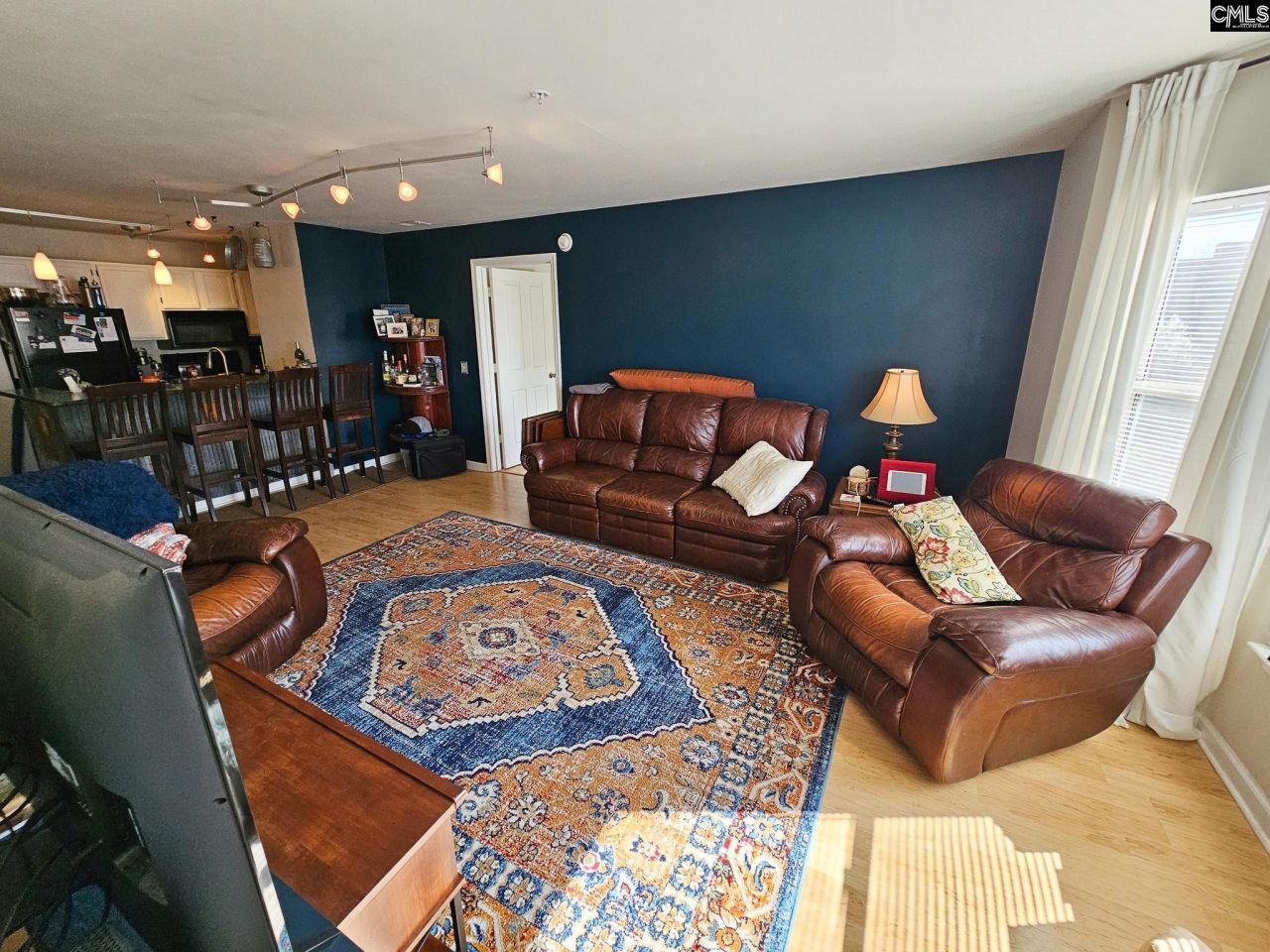 900 Taylor Street  Photo 19