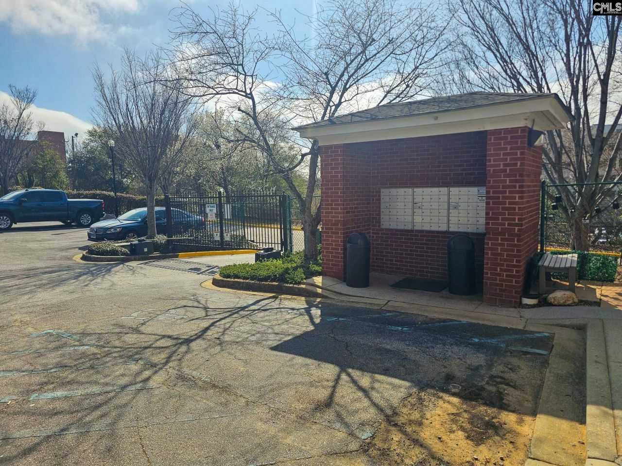 900 Taylor Street  Photo 28