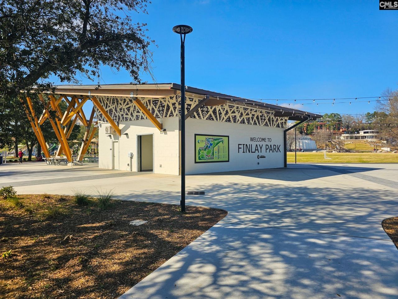 900 Taylor Street  Photo 30