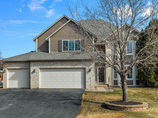 6785 Wildflower Drive S, Cottage Grove, MN 55016