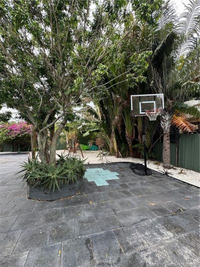 4490 NE Indian River Drive, Jensen Beach, FL 34957 Photo