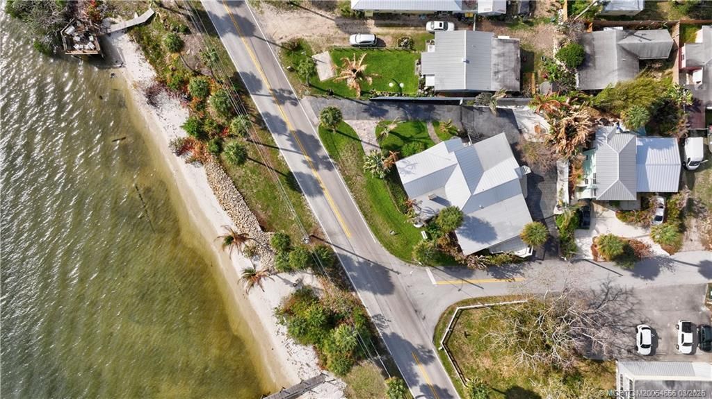 4490 NE Indian River Drive, Jensen Beach, FL 34957 Photo