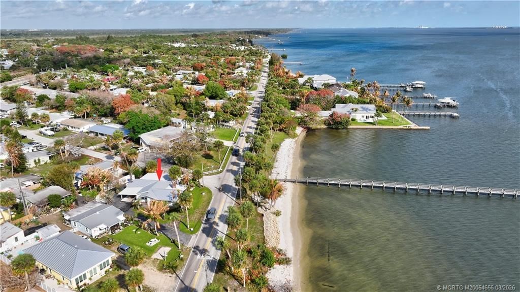 4490 NE Indian River Drive, Jensen Beach, FL 34957 Photo
