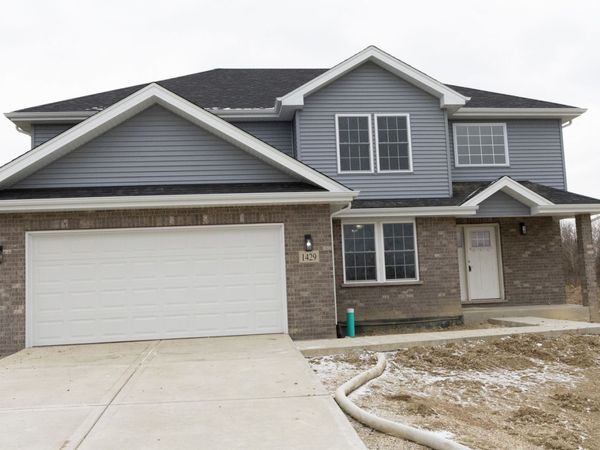 1429 Parliament Street , Crete, IL 60417