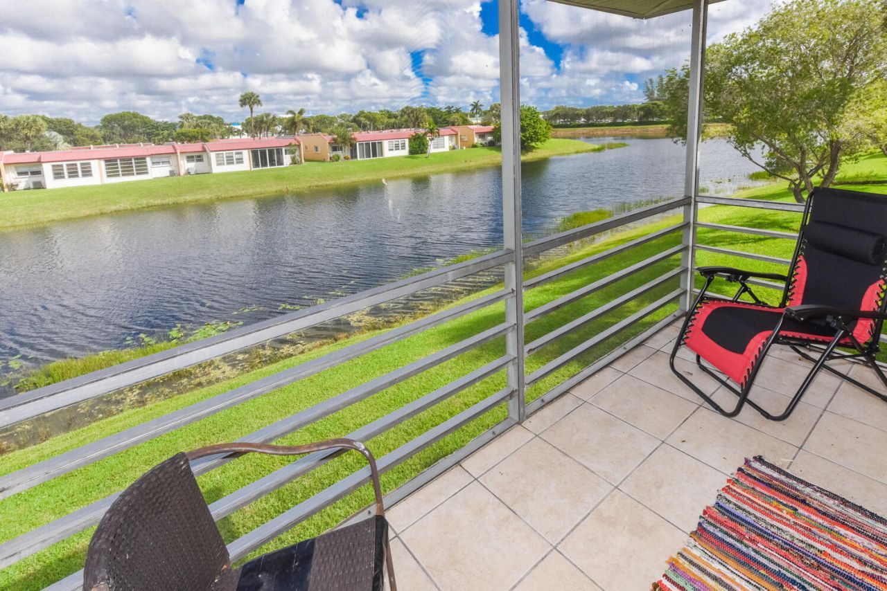 477 Lake Dora Drive, West Palm Beach, FL 33411 Photo