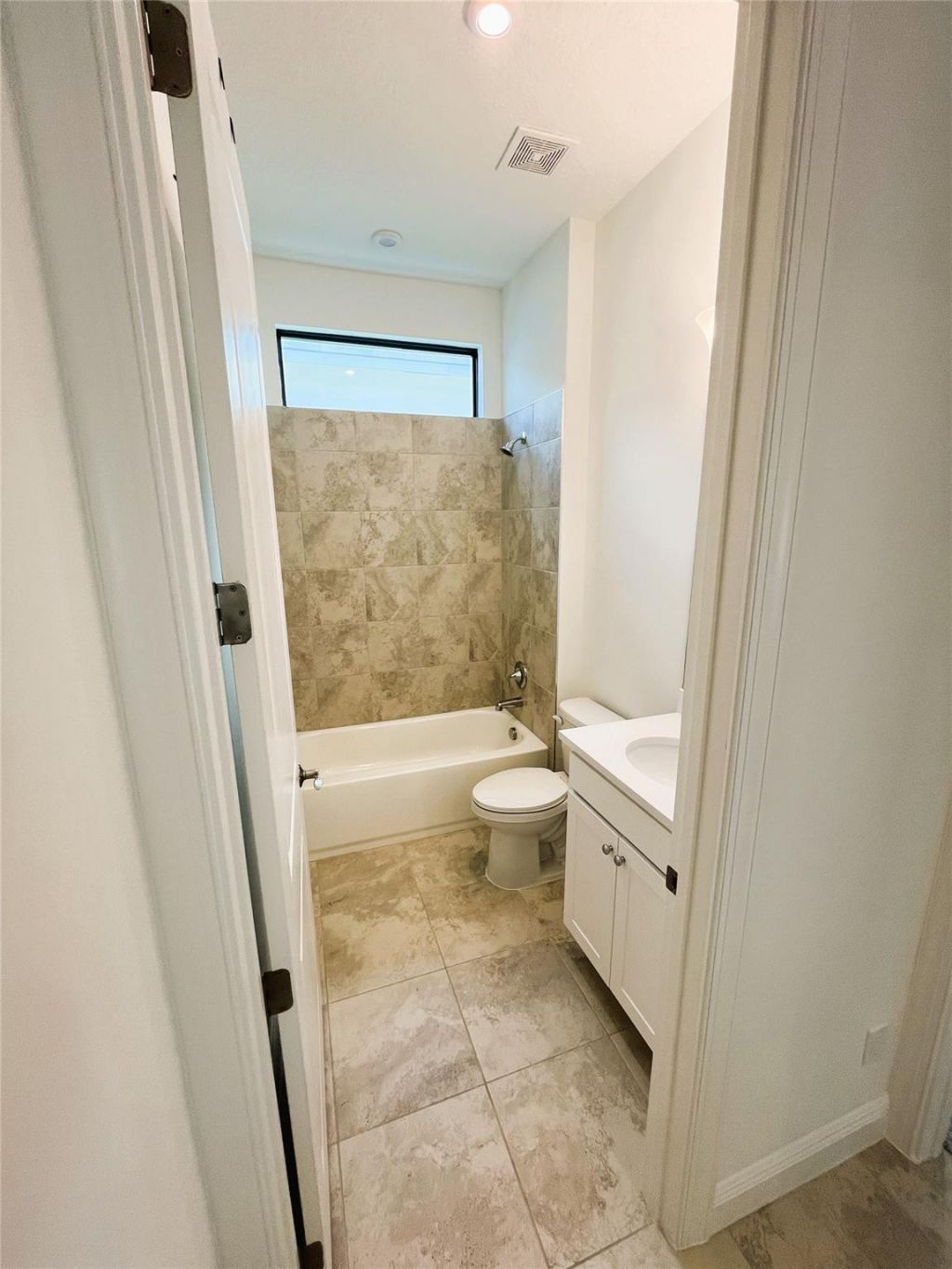 9006 SW Vetta Way, Port Saint Lucie, FL 34987 Photo