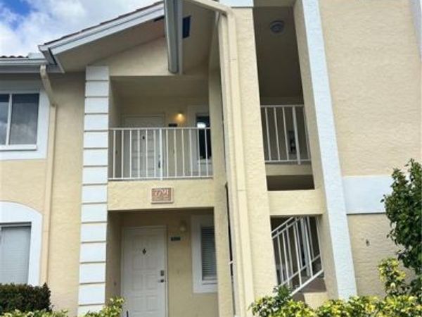 7791 Esmeralda WAY, Unit L203, NAPLES, FL 34109