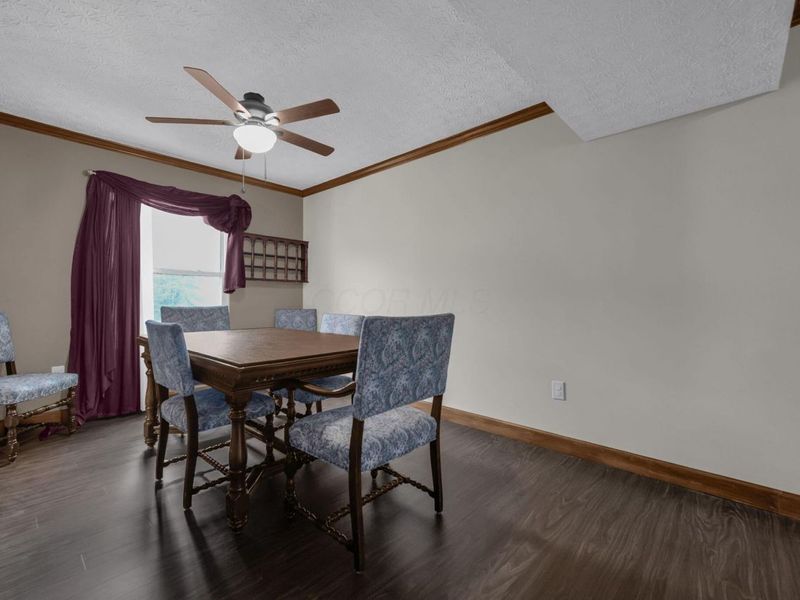 956 Crystal Cay Court, Columbus, OH 43230 Photo 6