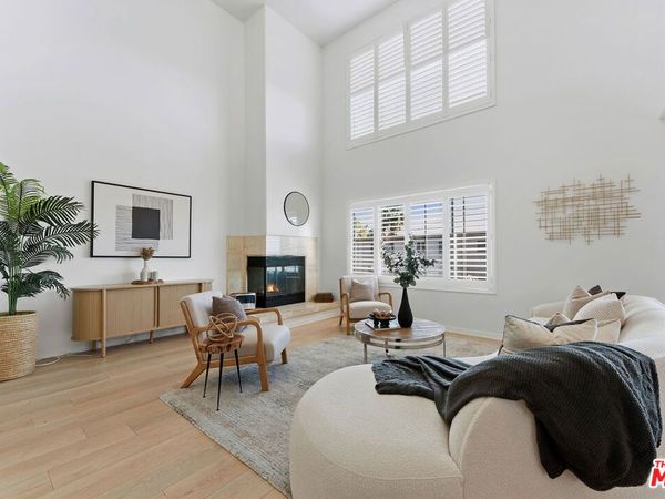 1214 14th Street, Unit 204, Santa Monica, CA 90404