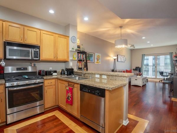 450 J St, Unit 7091, San Diego, CA 92101