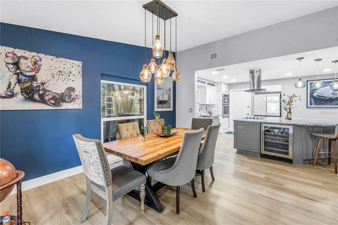 6821 N Circle Creek Dr, Pinellas Park, FL 33781 Photo