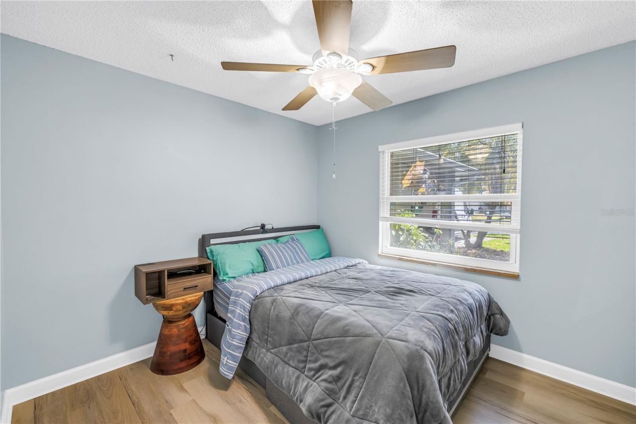 6821 N Circle Creek Dr, Pinellas Park, FL 33781 Photo