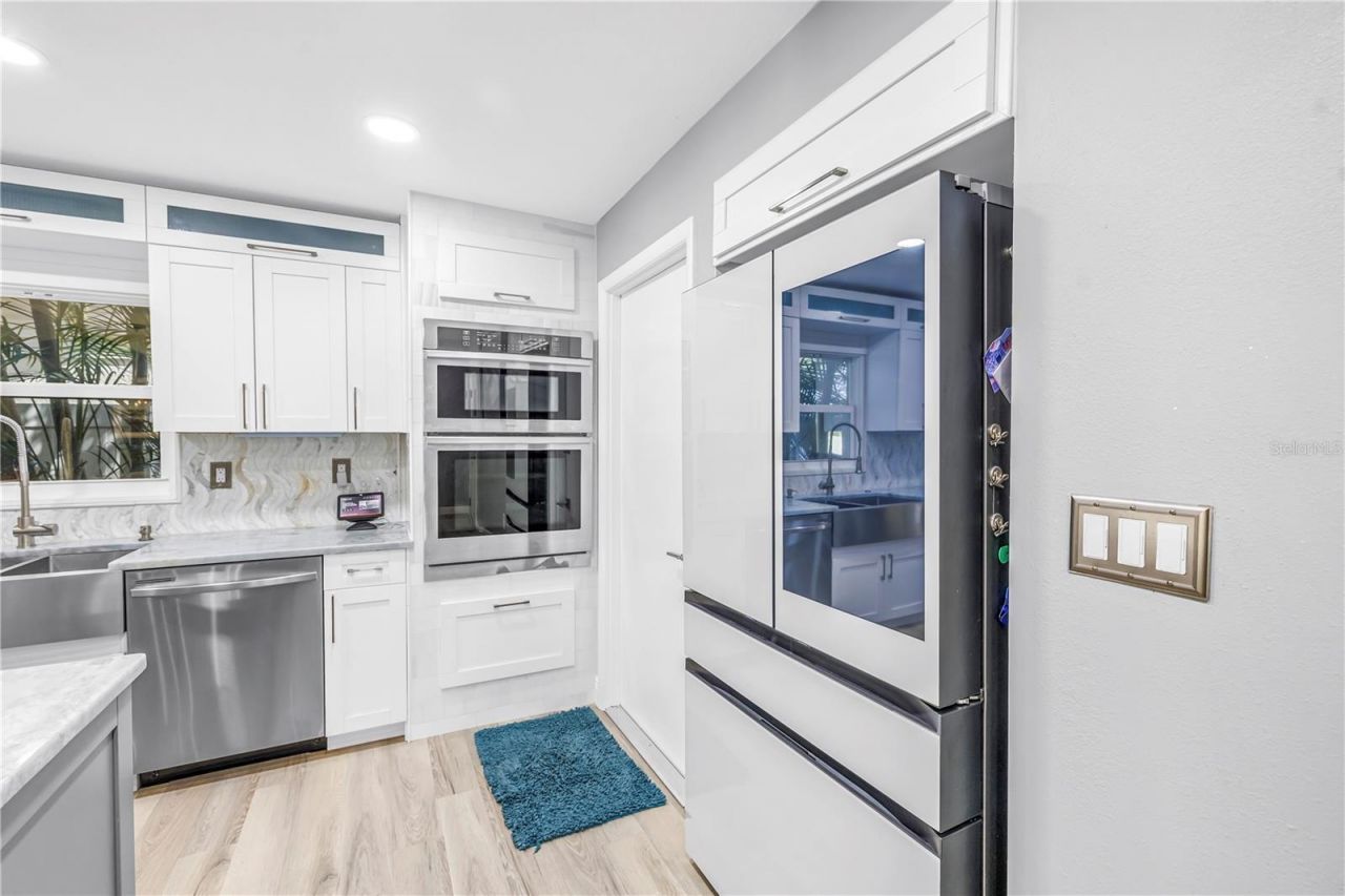 6821 N Circle Creek Dr, Pinellas Park, FL 33781 Photo