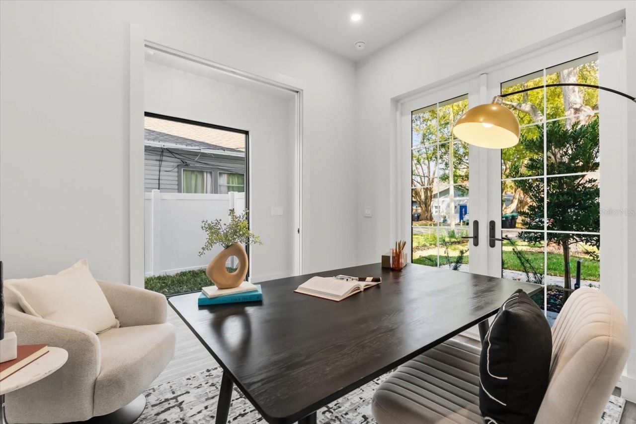 1320 Cloverlawn Avenue , Orlando, FL 32806 Photo