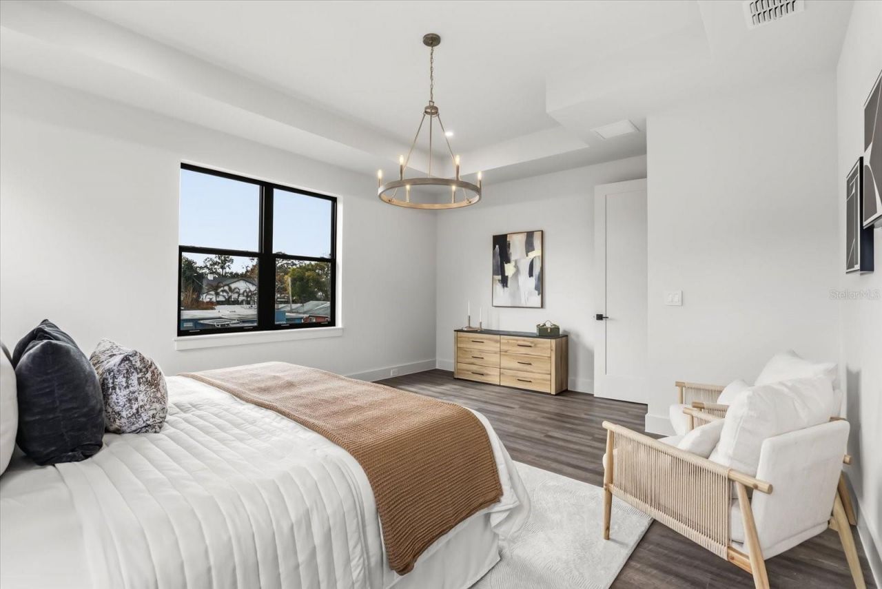 1320 Cloverlawn Avenue , Orlando, FL 32806 Photo