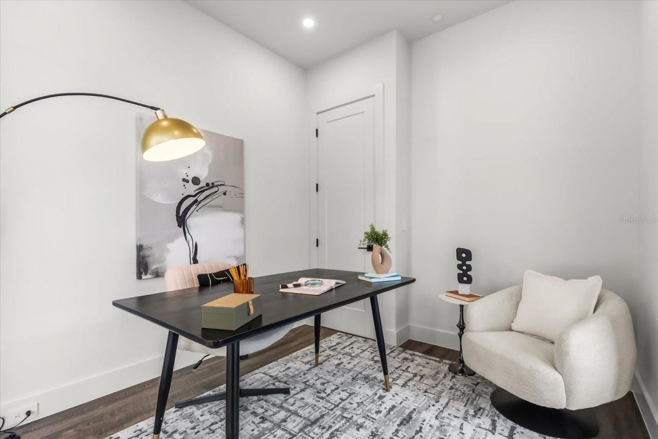 1320 Cloverlawn Avenue , Orlando, FL 32806 Photo