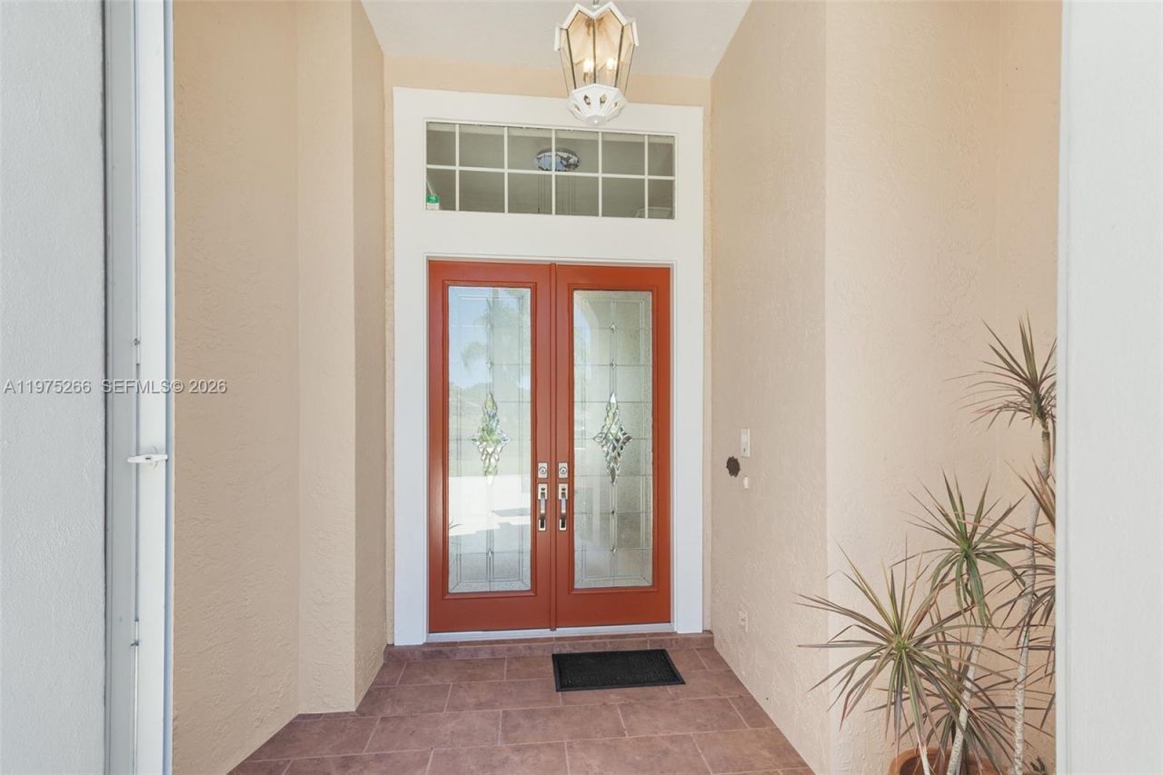 2674 SE Erickson Dr , Port Saint Lucie, FL 34984 Photo