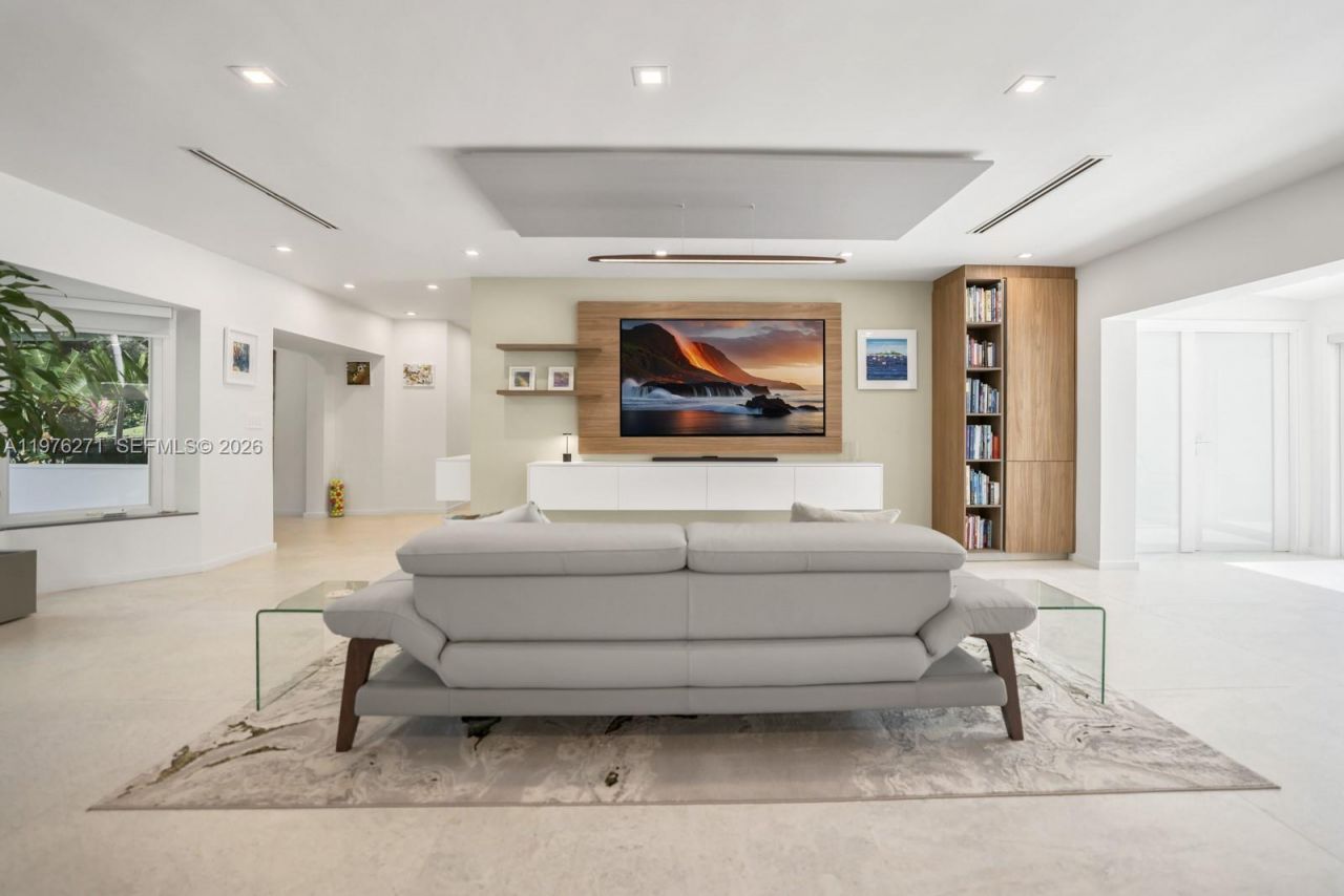 4144 Pinta Ct, Coral Gables, FL 33146 Photo