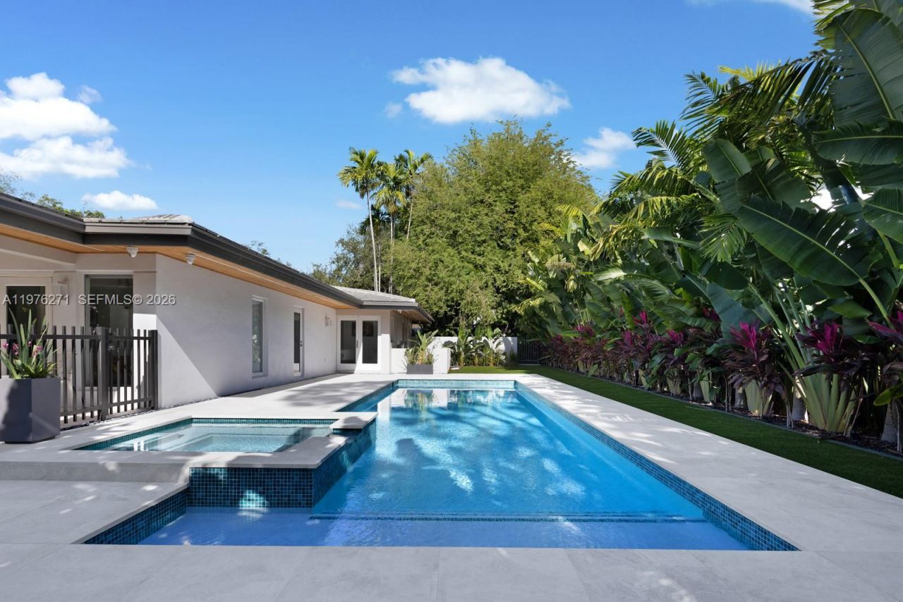 4144 Pinta Ct, Coral Gables, FL 33146 Photo