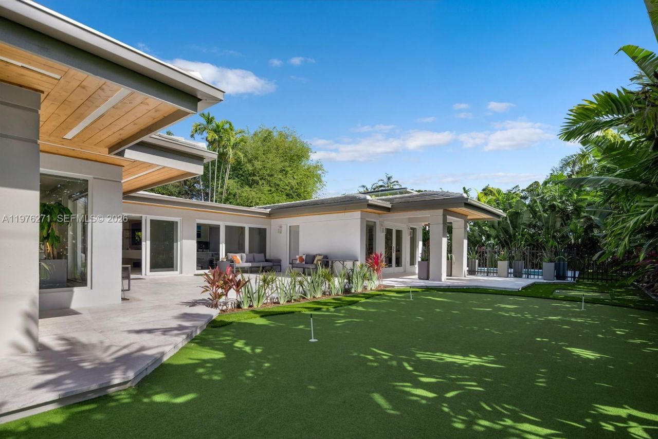 4144 Pinta Ct, Coral Gables, FL 33146 Photo