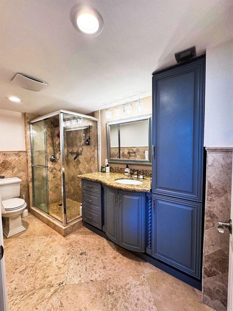 290 174th St, Unit 902, Sunny Isles Beach, FL 33160 Photo