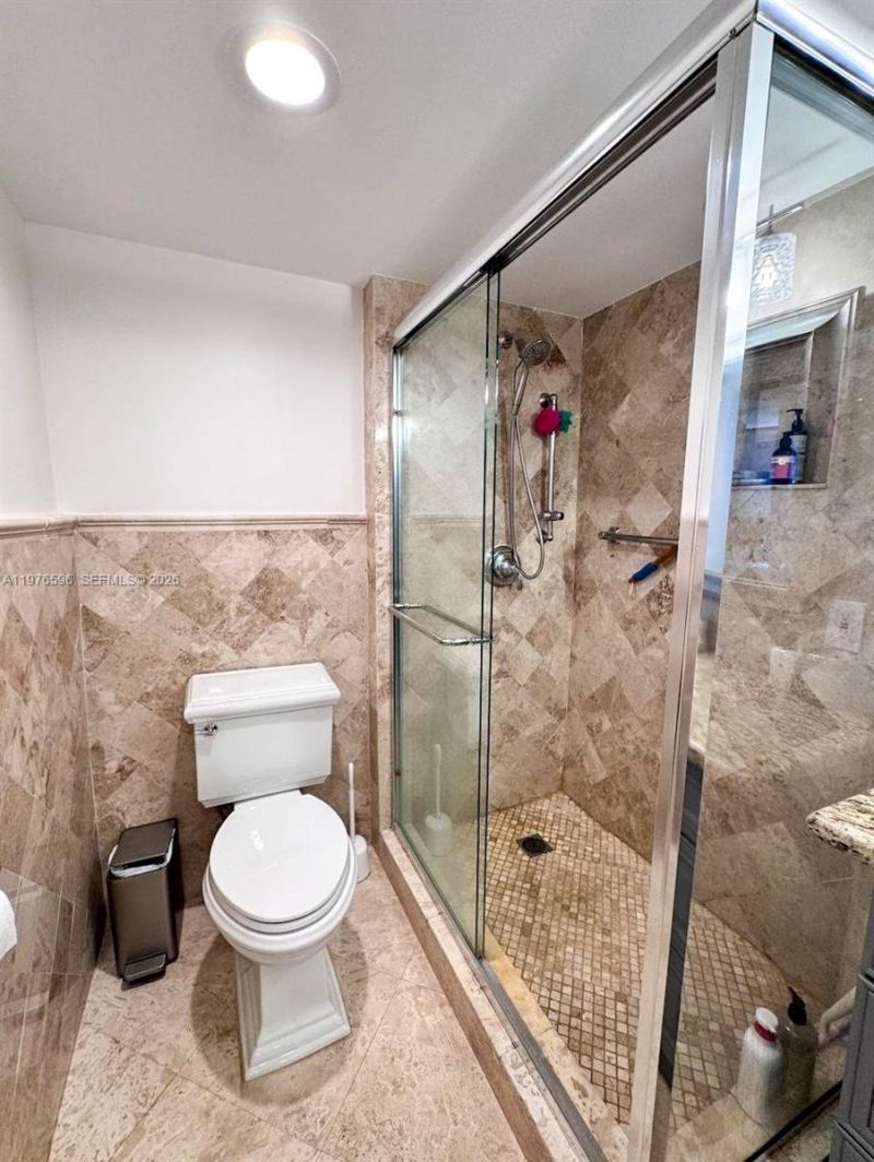 290 174th St, Unit 902, Sunny Isles Beach, FL 33160 Photo