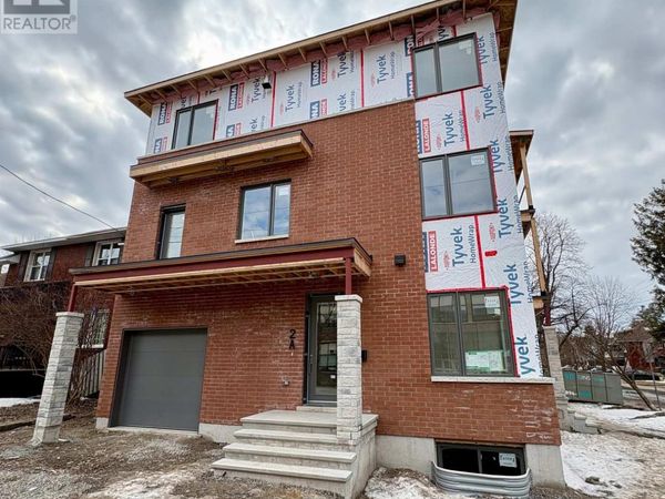 2 Iona Street, Unit A, Ottawa, ON K1Y0V1