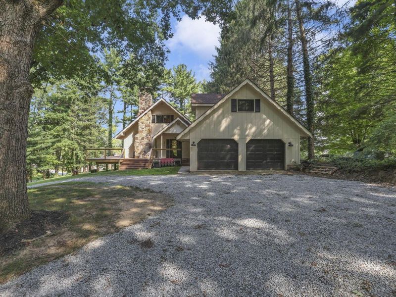 406 Crabapple Drive, Howard, OH 43028 Photo 2