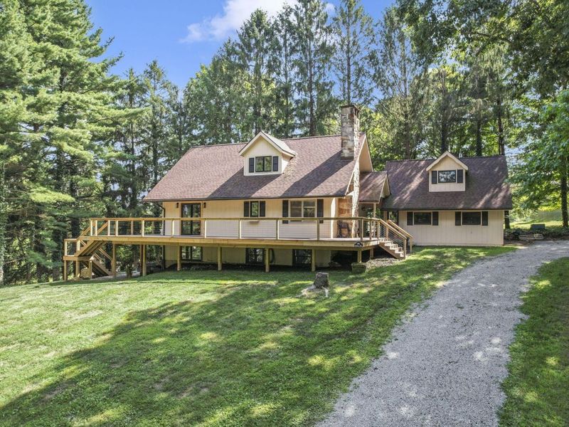 406 Crabapple Drive, Howard, OH 43028 Photo 3