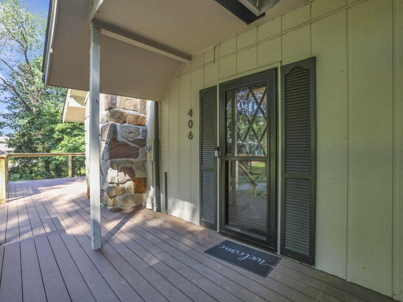 406 Crabapple Drive, Howard, OH 43028 Photo 5