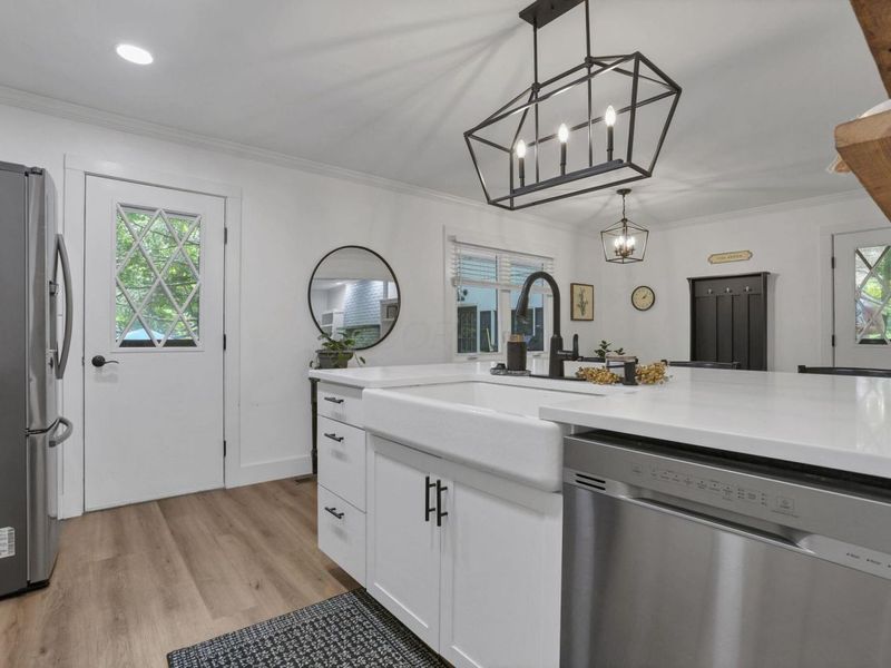 406 Crabapple Drive, Howard, OH 43028 Photo 9