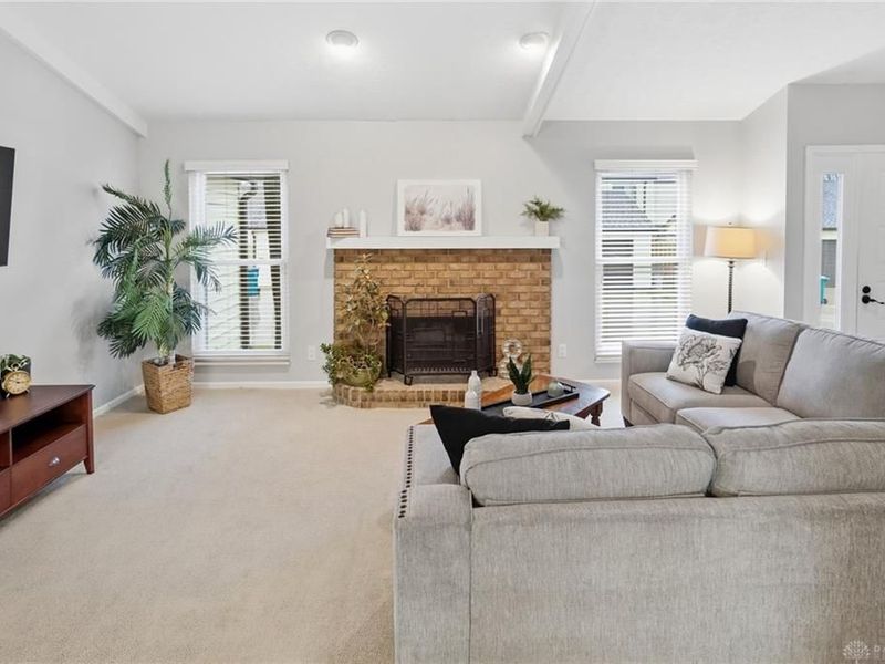 1320 Glastonbury Lane, Washington Township, OH 45459 Photo 10