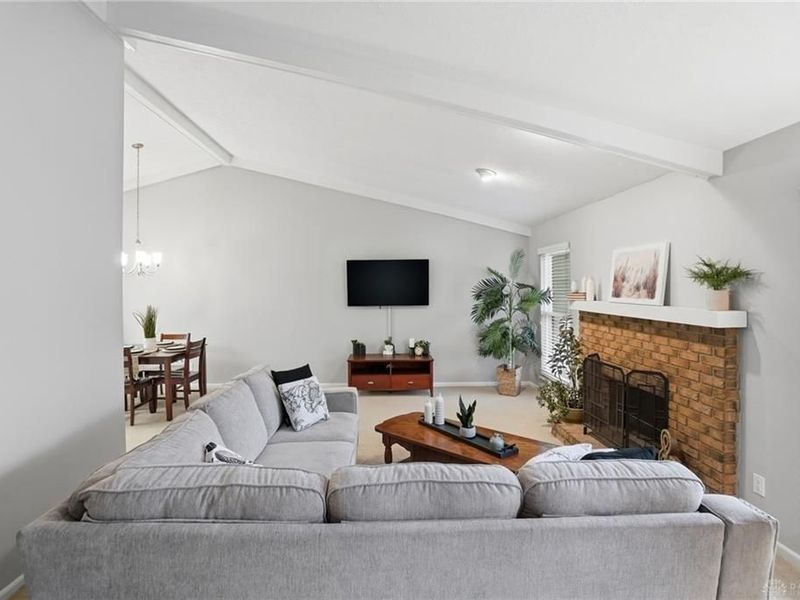 1320 Glastonbury Lane, Washington Township, OH 45459 Photo 11