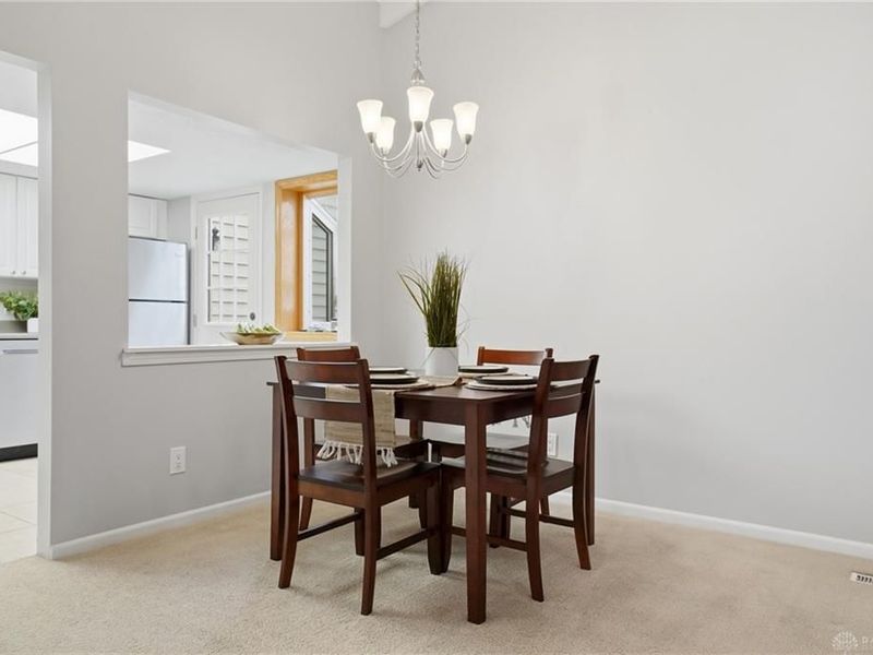 1320 Glastonbury Lane, Washington Township, OH 45459 Photo 17